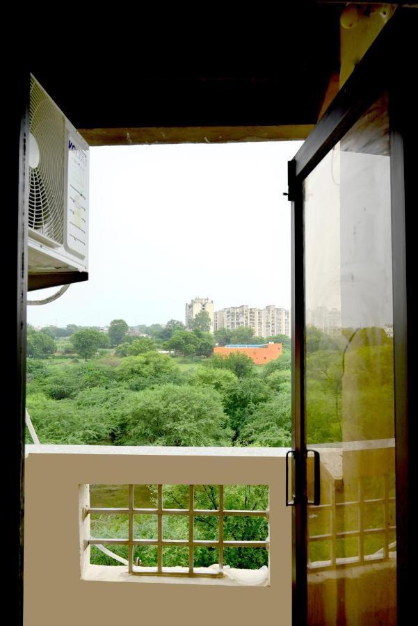 Hare Krishna Home Stay Vrindāvan Extérieur photo