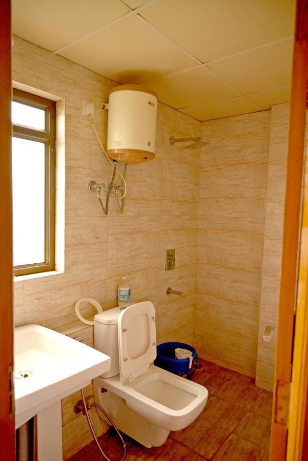 Hare Krishna Home Stay Vrindāvan Extérieur photo
